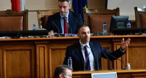 ГЕРБ: Кирил Петков излъга с над 3 милиарда за компенсациите за бизнеса