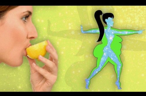 ОГРОМНАТА грешка на тези които пият топла вода с лимон за отслабване: